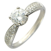 Кольцо с 27 фианитами весом 1.73 карата из белого золота 585 пробы