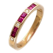 Кольцо с 6 рубинами весом 0.36 карата, 4 бриллиантами весом 0.03 карата из красного золота 585 пробы