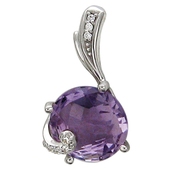 Подвеска с 1 топазом весом 4.04 карата, 1 фианитом весом 0.03 карата, 7 фианитами весом 0.06 карата из белого золота 585 пробы