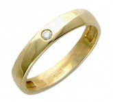 Гладкое обручальное кольцо с одним бриллиантом 0.04 карат, 6/6 из желтого золота 585 пробы