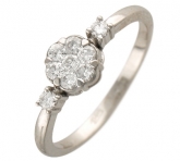 Кольцо из белого золота 750 пробы с бриллиантом