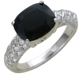 Кольцо с корундом и цирконом из серебра 925 пробы